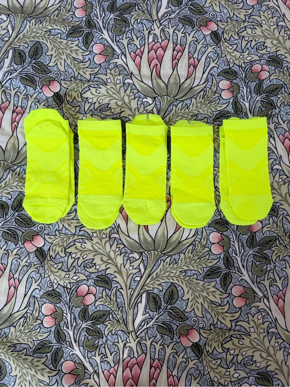 The Unbranded Brand lightweight neon